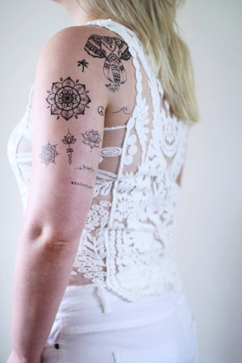 Schwarz-Weißes Boho Temporäres Tattoo-Set | Temporäre Boho-Tattoos Schwarz-Weiß-Tattoo Festival Geschenkset von Tattoorary