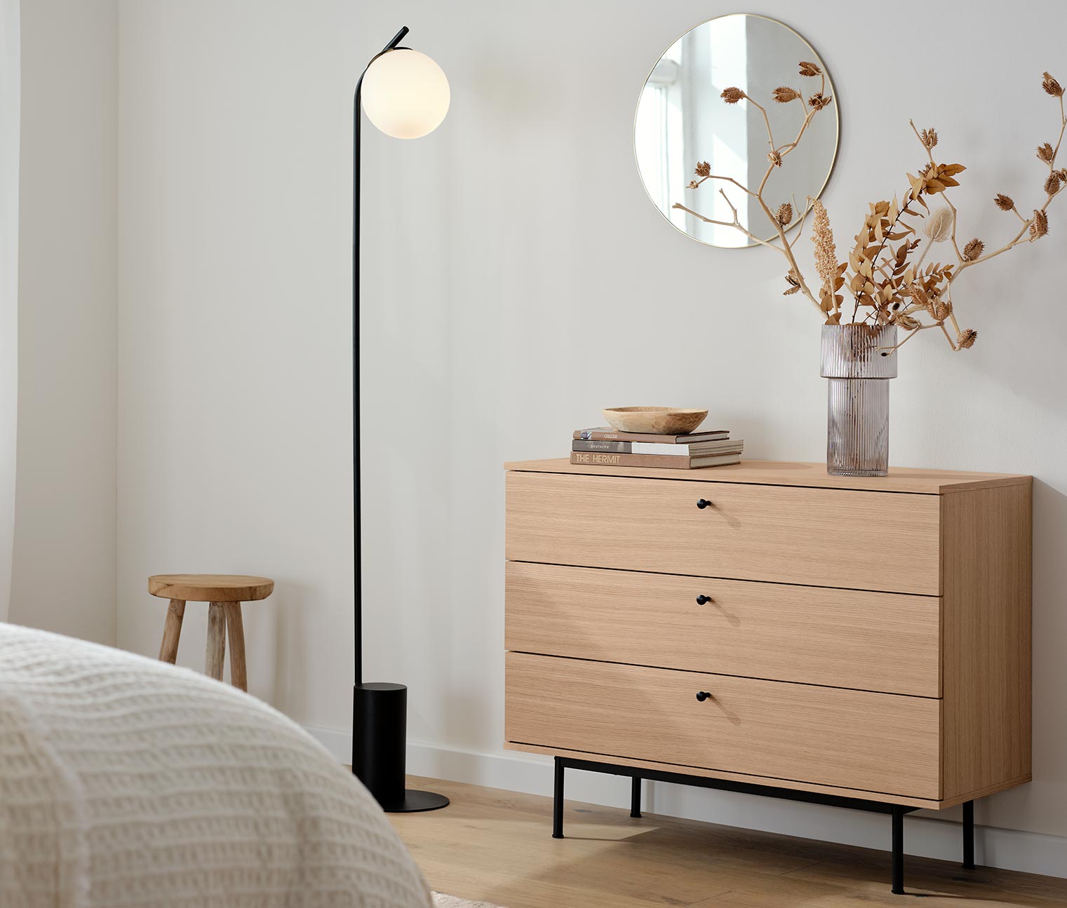 Tchibo - Kommode »Finnsbo« - 100x40x78,8cm - schwarz - Holz / Echtholzfurnier / Stahl Tchibo - Kommode »Finnsbo« - 100x40x78,8cm - schwarz - Holz / Echtholzfurnier / Stahl von Tchibo
