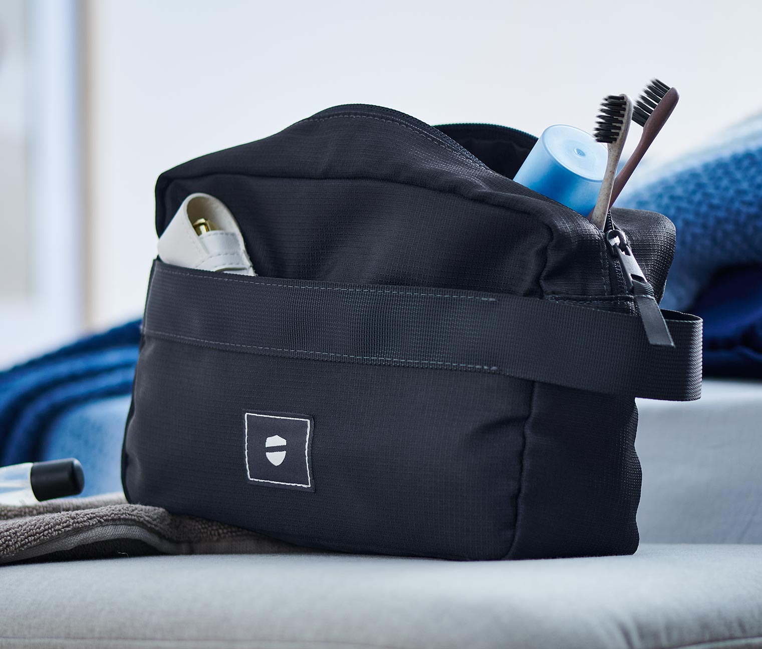 Tchibo - Kulturtasche - blau von Tchibo