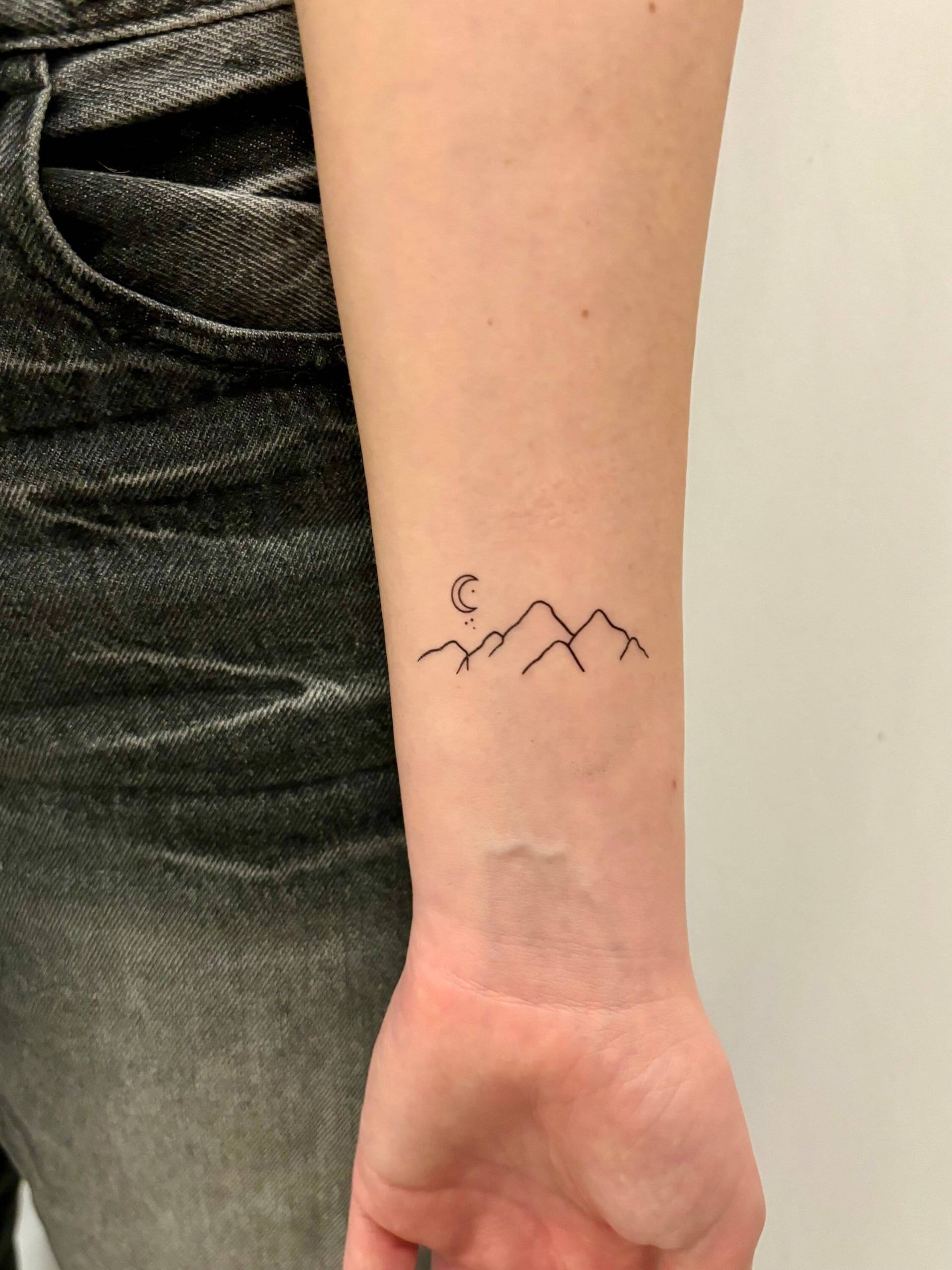 Berg Und Mond Temporäres Tattoo | 2Er Set/Natur Fake Berg Und Mond Temporäres Tattoo | 2Er Set/Natur Fake von TemporaryTattooInc