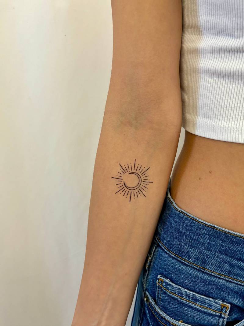 Mond Und Sonne Temporäres Tattoo | 2Er Set/Fake von TemporaryTattooInc
