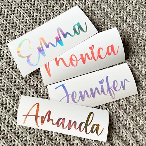 Personalisierte Namens-Sticks, weiße Buchstaben-Aufkleber, personalisierte Vinyl-Aufkleber, benutzerdefinierte Vinyl-Namensaufkleber Tassen personalisiert mit Namen. (15m Breite) von Ter