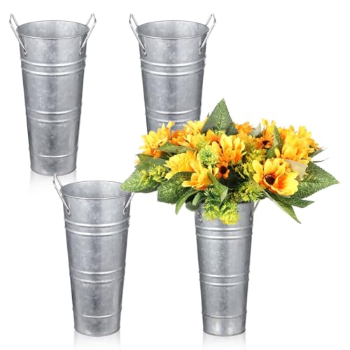Texvora Set mit 4 verzinkten Bauernhaus-Blumeneimern, 22,9 cm Metallvasen mit Griffen, Vintage-Stil, Blumenbehälter für Tischdekoration und Tafelaufsätze Texvora Set mit 4 verzinkten Bauernhaus-Blumeneimern, 22,9 cm Metallvasen mit Griffen, Vintage-Stil, Blumenbehälter für Tischdekoration und Tafelaufsätze von Texvora