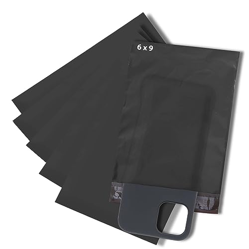 Kleine Poly-Versandtaschen, 15,2 x 22,9 cm, solide schwarze Versandtaschen – reiß- und durchstoßfreie Polybeutel – wasserabweisende Versandtaschen – Verpackungsbeutel für kleine Unternehmen – 100 von The Boxery