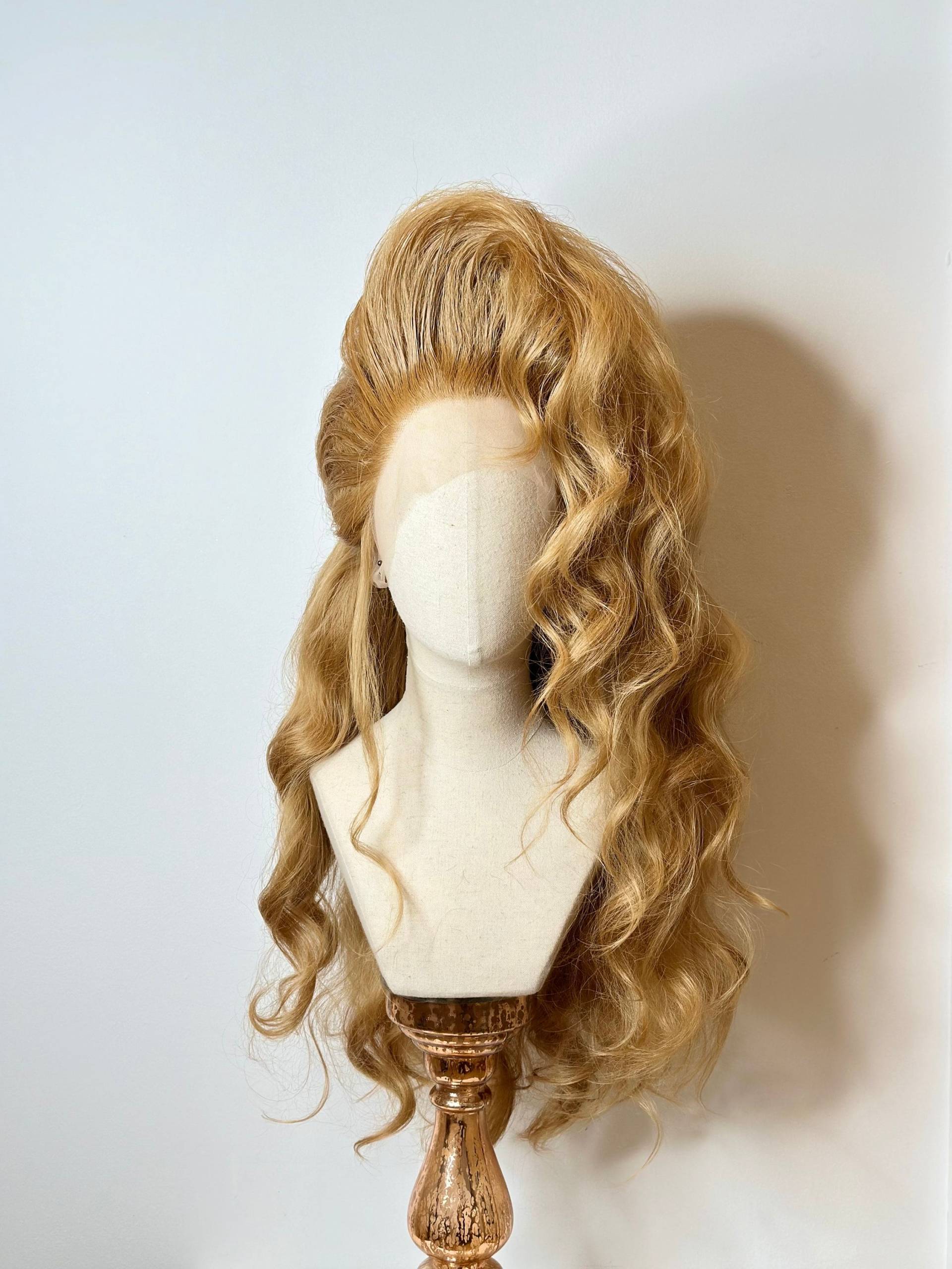 Big Blond Sidewave Wig Big Blond Sidewave Wig von TheGingHair