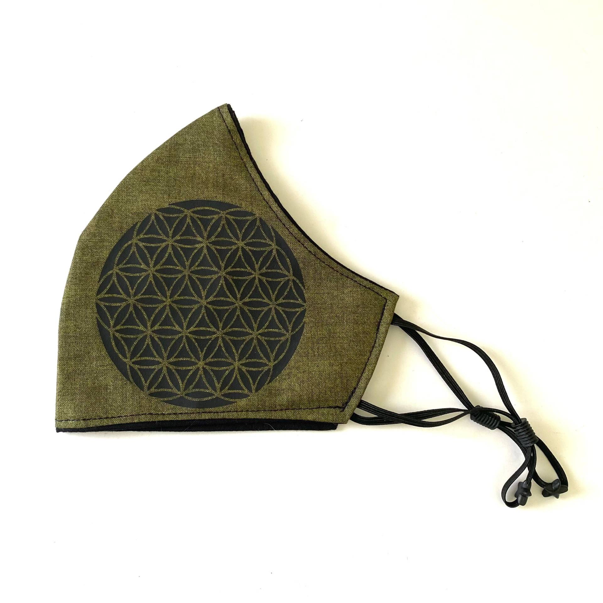 Blume Des Lebens Schwarz Auf Grün Baumwolle Waschbare Gesichtsmaske Blume Des Lebens Schwarz Auf Grün Baumwolle Waschbare Gesichtsmaske von TheJesslabelle