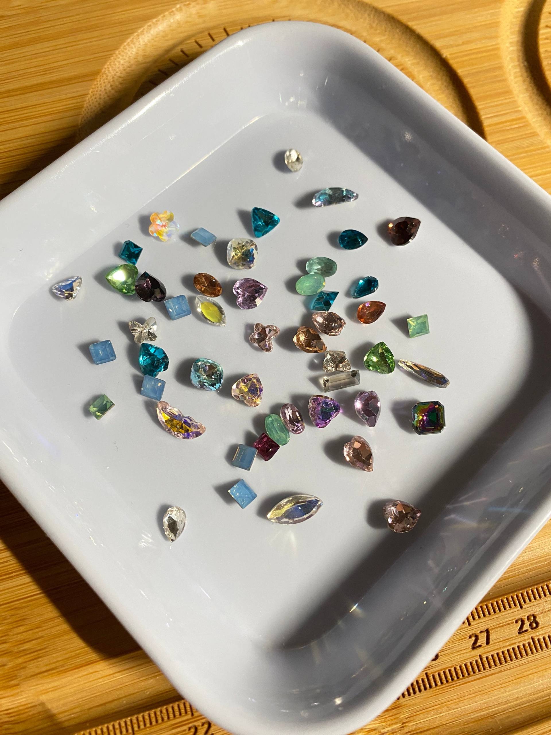 20/50/100 Stk Glass K9 Mix 3D Nagel Dekorationen, Mix Model, Diy Basteln N3162 Charms Nail Art 20/50/100 Stk Glass K9 Mix 3D Nagel Dekorationen, Mix Model, Diy Basteln N3162 Charms Nail Art von Thebestbox66