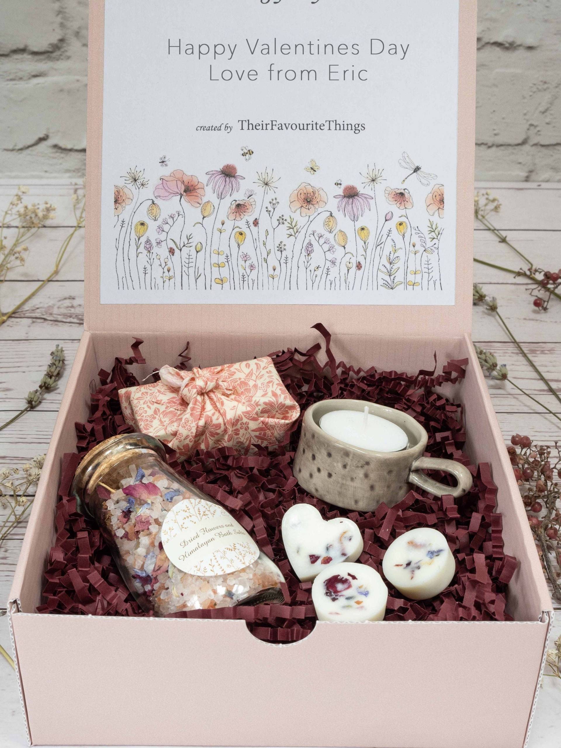 Geburtstagsgeschenk Valentinstag Personalisierte Handwerker Vegan Geschenk Für Sie, Beste Freundin Umweltfreundliche Geschenkbox, Einzigartige Geburtstagsgeschenk Valentinstag Personalisierte Handwerker Vegan Geschenk Für Sie, Beste Freundin Umweltfreundliche Geschenkbox, Einzigartige von Theirfavouritethings