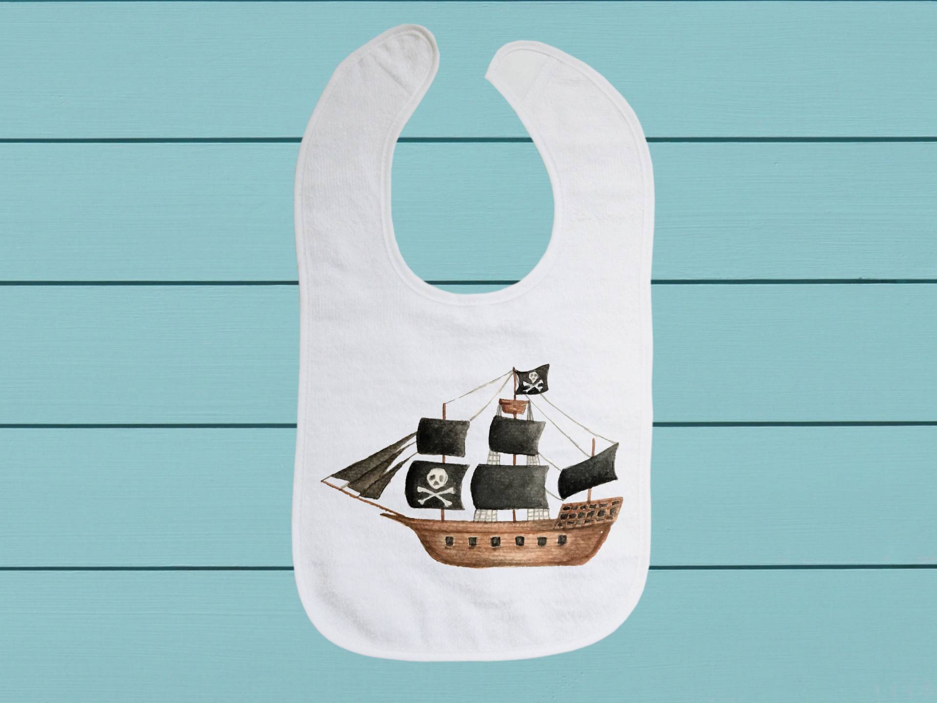 Piratenschiff Lätzchen - Baumwoll Frottee Tuch Baby Lätzchen Mit Weichem Verschluss von TinaLabadiniDesigns