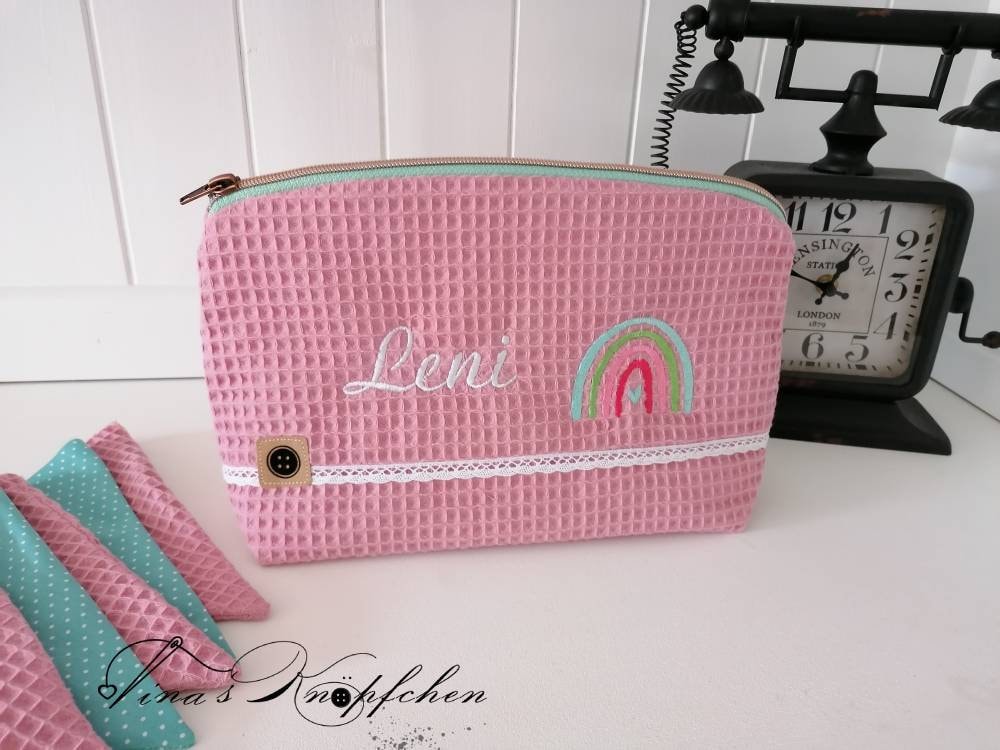 Windeltasche Mit Name/Wickeltasche Personalisiert , Regenbogen/Altrosa/Waffelpique/Taufgeschenk Name Windeltasche Mit Name/Wickeltasche Personalisiert , Regenbogen/Altrosa/Waffelpique/Taufgeschenk Name von TinasKnoepfchen