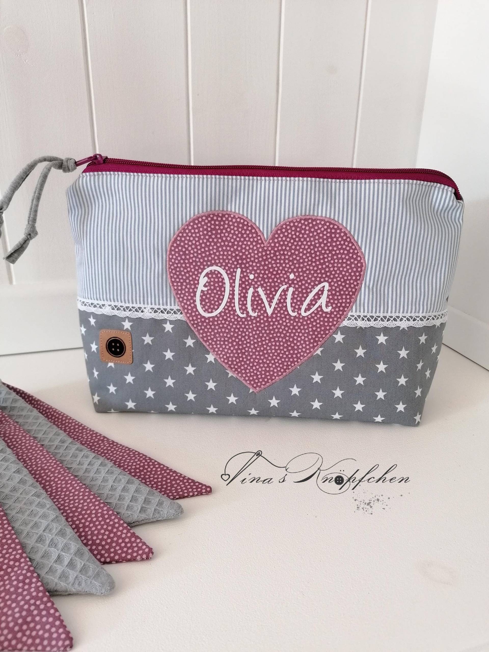 Windeltasche Pastell Mit Name, Altrosa /Grau, Taufgeschenk Personalisiert/ Geschenk Zur Geburt, Krone Windeltasche Pastell Mit Name, Altrosa /Grau, Taufgeschenk Personalisiert/ Geschenk Zur Geburt, Krone von TinasKnoepfchen