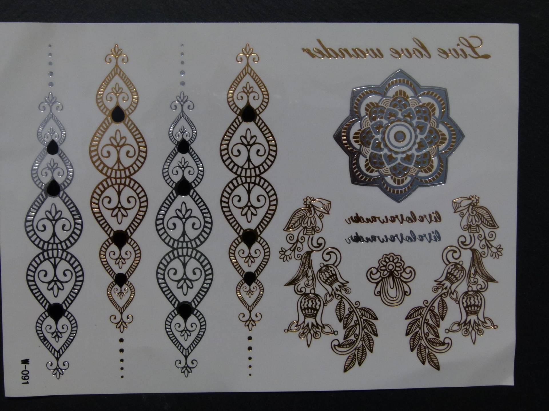 Nr. 119 - Temporäres Tattoo Boho Gold Herz Blume Zeichen Mandala Körperschmuck Körperbild Fake Armtattoo Körpertattoo Nr. 119 - Temporäres Tattoo Boho Gold Herz Blume Zeichen Mandala Körperschmuck Körperbild Fake Armtattoo Körpertattoo von TinkyStarShop