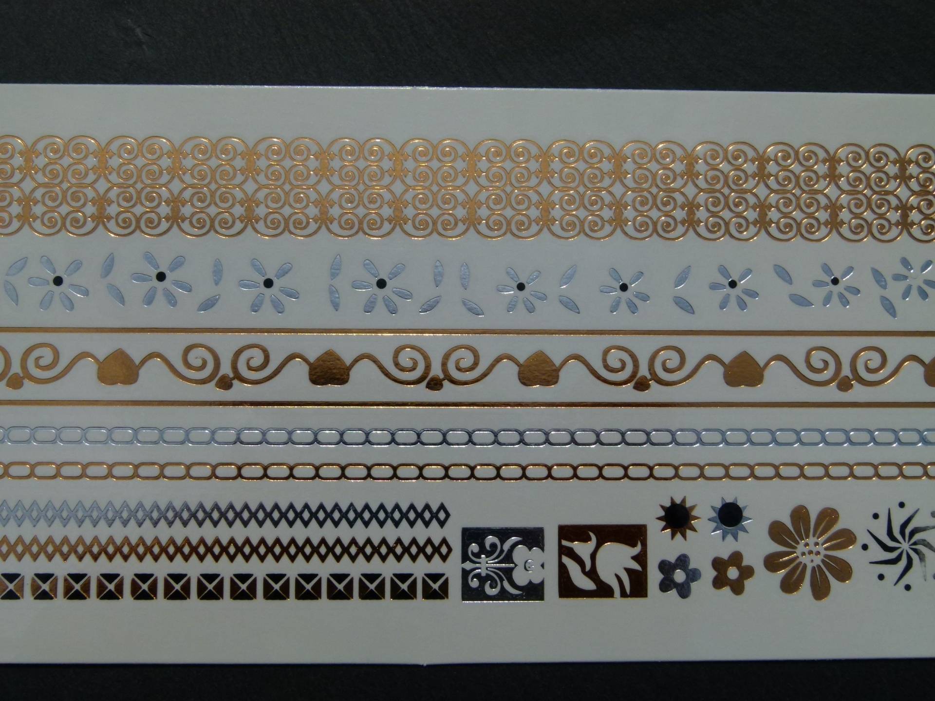 Nr. 129 - Temporäres Tattoo Boho Gold Silber Blume Feder Körperschmuck Körperbild Silberfarben Fake Nr. 129 - Temporäres Tattoo Boho Gold Silber Blume Feder Körperschmuck Körperbild Silberfarben Fake von TinkyStarShop