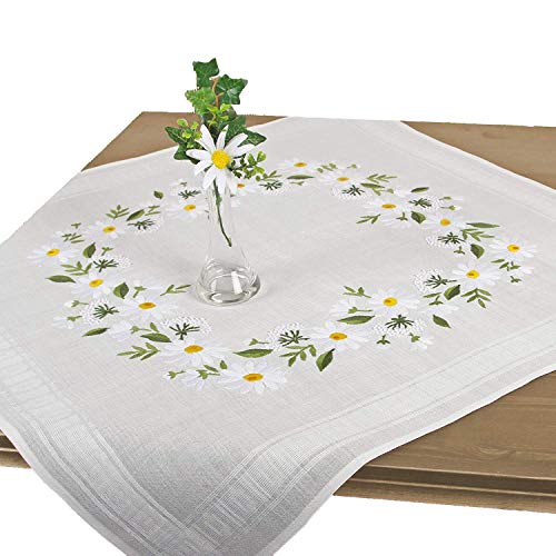 Stickpackung Margeritenblüten, Tischdecken Set vorgezeichnet zum Sticken, Blumen Stickset mit Plattstich und Stielstich zum Selbersticken Stickpackung Margeritenblüten, Tischdecken Set vorgezeichnet zum Sticken, Blumen Stickset mit Plattstich und Stielstich zum Selbersticken von Tischdeckenshop24