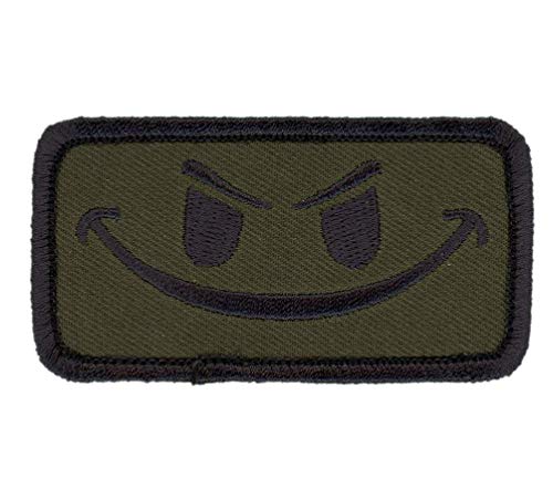 Titan One Europe - Evil Smiling Camo Taktisch Klettband Aufnäher Titan One Europe - Evil Smiling Camo Taktisch Klettband Aufnäher von Titan One Europe