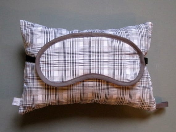 Schlafmaskenset Für Männer Schwarz-Weiß Kariert, Schlafmaske Männer, Reiseset, Geschenk Schlafbrille, Entspannung, Kissen von Tocchine