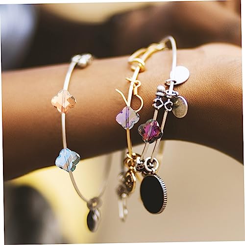 Tofficu 30 Stück Teiliges Glasperlen Bunte Vierblättrige Kleeblatt Perlen Glänzende Glaszwischenperlen für DIY Schmuckherstellung Armband Halskette Bastelperlen Vielseitig für von Tofficu