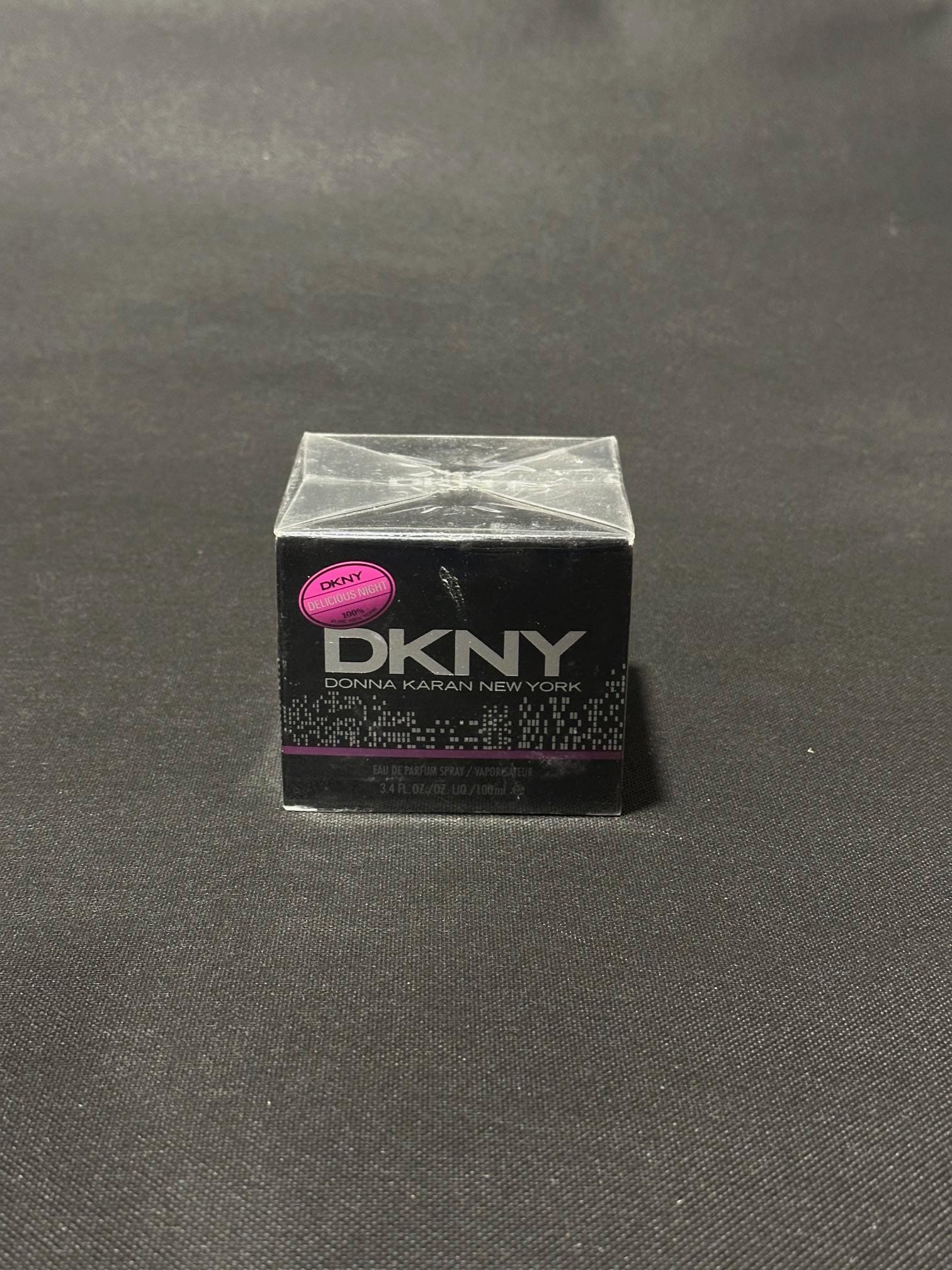 Dkny Leckere Nacht 3.4 Fl.oz/100Ml Dkny Leckere Nacht 3.4 Fl.oz/100Ml von Tomasperfume