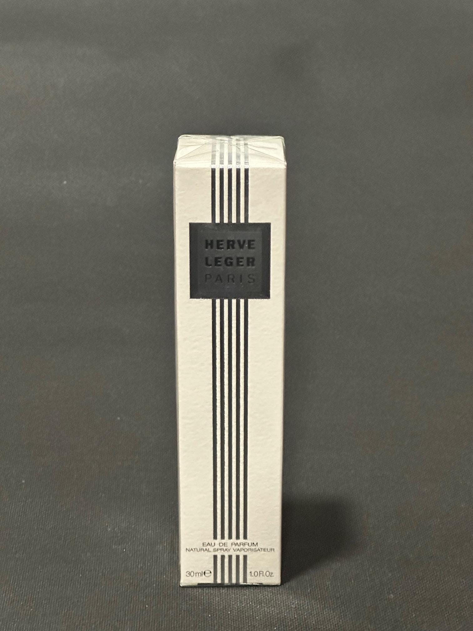 Herve Leger Paris Eau De Parfum 1. Fl.oz /30Ml Herve Leger Paris Eau De Parfum 1. Fl.oz /30Ml von Tomasperfume