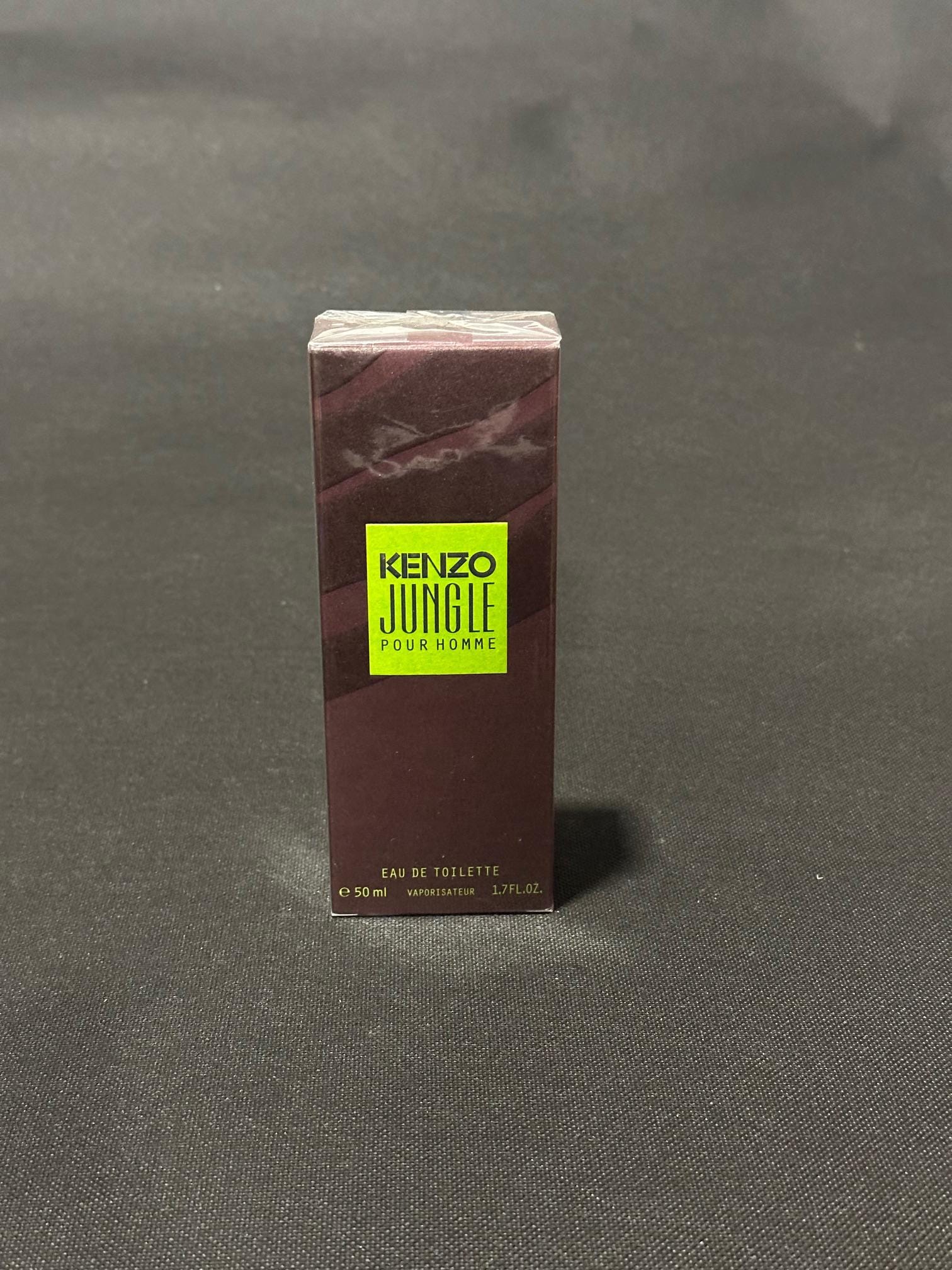 Kenzo Jungle Pour Homme Eau De Toilette 1 Fl.oz/30Ml Kenzo Jungle Pour Homme Eau De Toilette 1 Fl.oz/30Ml von Tomasperfume