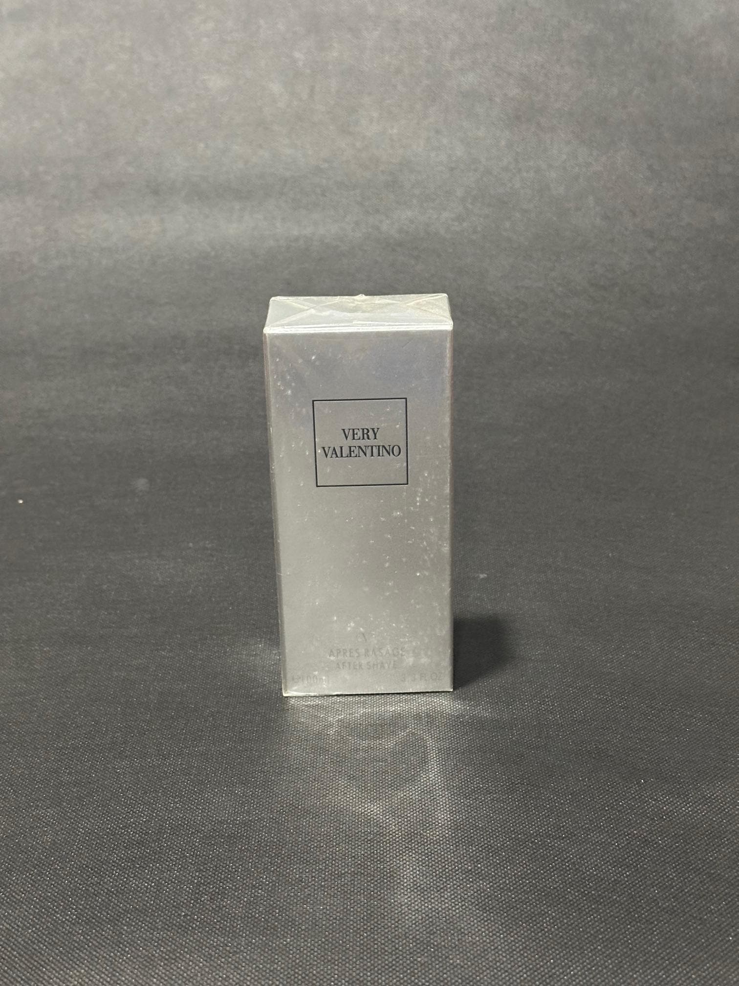 Sehr Valentino After Shave 3.3 Fl. Oz/100Ml Sehr Valentino After Shave 3.3 Fl. Oz/100Ml von Tomasperfume