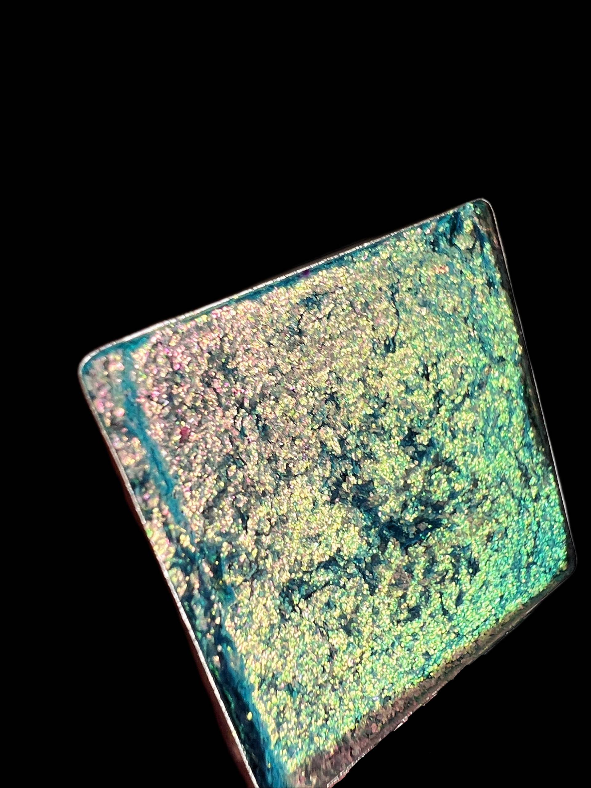 Kultig. Extrem Metallic Pastel Megachrome. Vorbestellen Kultig. Extrem Metallic Pastel Megachrome. Vorbestellen von Touchofglambeauty