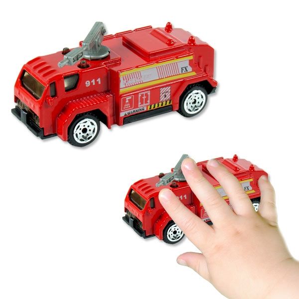 Feuerwehrauto, 1 Stk, 7cm x 3,5cm, Mitgebsel Kindergeburtstag von Toytrade M.C. Biermann GmbH