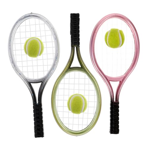 Toyvian 3 Sätze Miniatur Tennisracket Teilig Realistische Puppenhaus Deko mit Mini Tennisbällen Robuste Leichte Tischdekoration für Sammler und Doll Accessories Toyvian 3 Sätze Miniatur Tennisracket Teilig Realistische Puppenhaus Deko mit Mini Tennisbällen Robuste Leichte Tischdekoration für Sammler und Doll Accessories von Toyvian