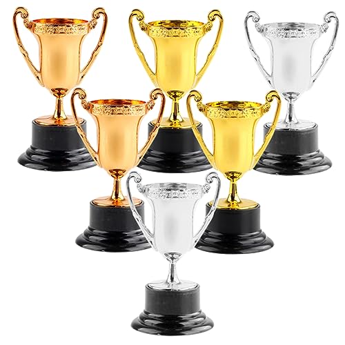 Toyvian 6 Stück Teiliges Kleine Wettbewerbs Trophäen aus Kunststoff in Gold Silber Bronze Dekorative Siegerpokale für Sportveranstaltungen und Partys Farbenfrohe Toyvian 6 Stück Teiliges Kleine Wettbewerbs Trophäen aus Kunststoff in Gold Silber Bronze Dekorative Siegerpokale für Sportveranstaltungen und Partys Farbenfrohe von Toyvian