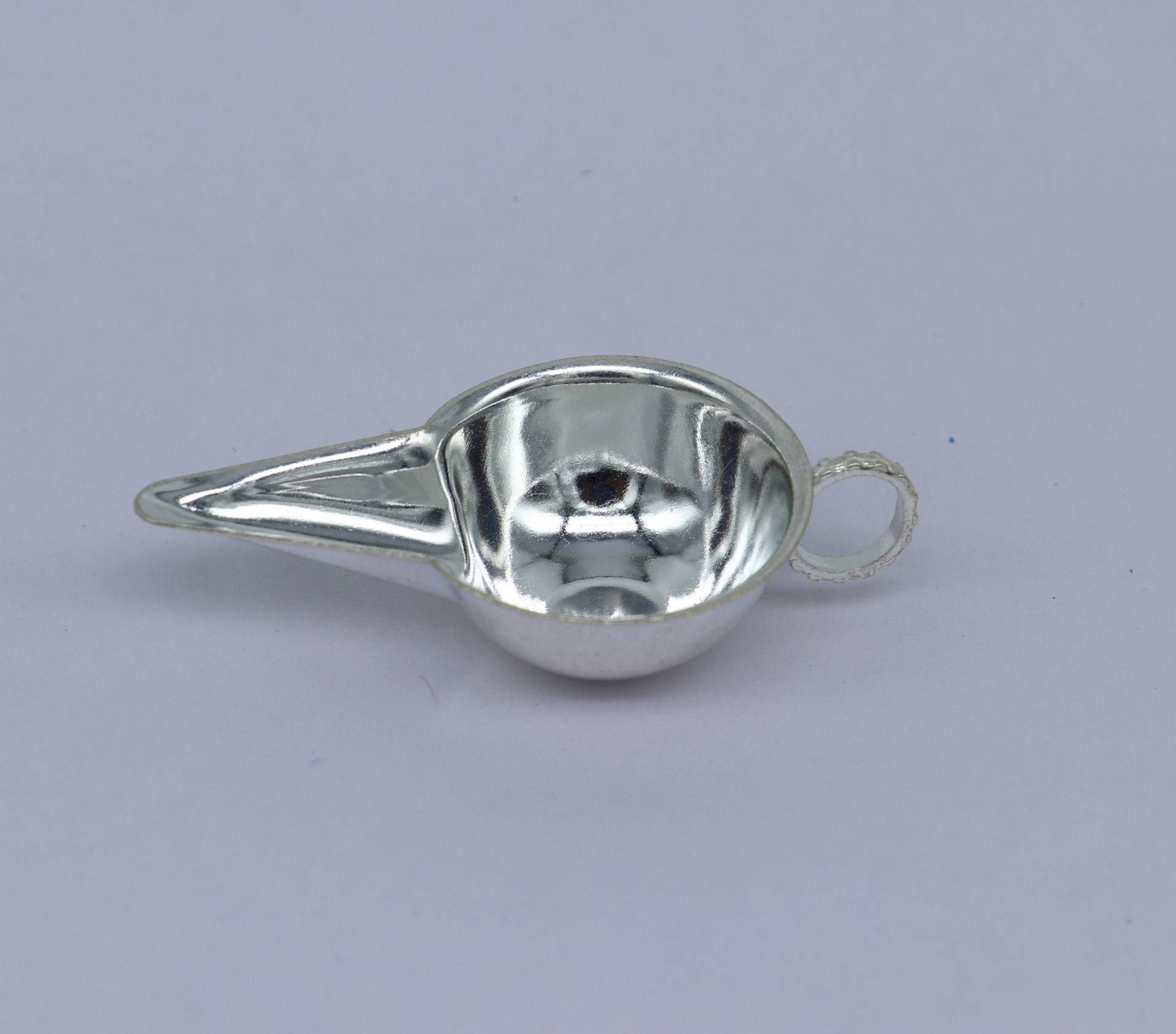 999 Feinsilber Handarbeit Neugeborenen Baby Futter, Wasser/Milch Silber Essen Set, Kinder Utensilien Für Den Bleiben Gesund Sv128 999 Feinsilber Handarbeit Neugeborenen Baby Futter, Wasser/Milch Silber Essen Set, Kinder Utensilien Für Den Bleiben Gesund Sv128 von TribalOrnaments