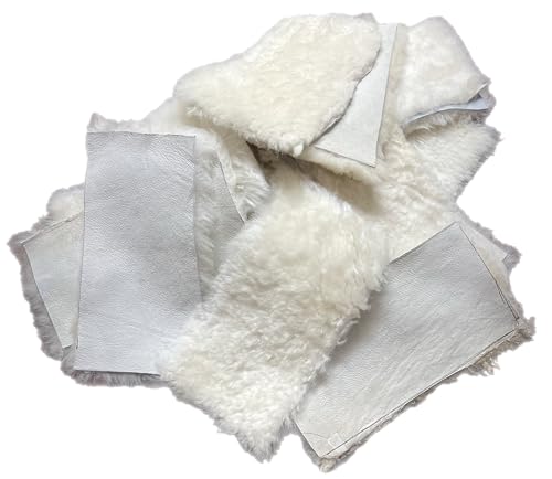 Schaffelllederreste, Schafleder und Wolle, Lammwollreste ca. 16–18 Stück, 25,4 x 12,7 cm Schaffelllederreste, Schafleder und Wolle, Lammwollreste ca. 16–18 Stück, 25,4 x 12,7 cm von Tru Lamb