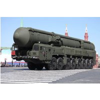 15U175 TEL of RS-12M1 Topol-M ICBM complex von Trumpeter