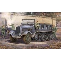 German Sd.Kfz.6 Halbk.zugm. Pionierausf. von Trumpeter