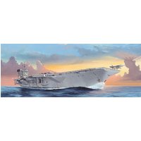 USS Kitty Hawk CV-63 von Trumpeter