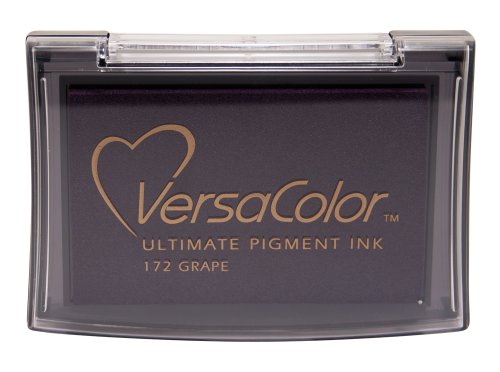 Tsukineko VersaColor Stempelkissen-Violett, Grape-Groß-Deckend, Wasserbasis-Wasserfest-Embossing, Purple, 9,9 x 6,8 x 1,9 cm Tsukineko VersaColor Stempelkissen-Violett, Grape-Groß-Deckend, Wasserbasis-Wasserfest-Embossing, Purple, 9,9 x 6,8 x 1,9 cm von Tsukineko