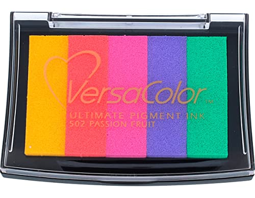 Tsukineko VersaColor Mehrfarbig Stempelkissen-Mehrere Farben, Passion Fruit 5 Varianten-Groß-Deckend, Wassbasis-Wasserfest-Embossing, Koralle, Multiple Colours, 9,9 x 6,8 x 1,9 cm Tsukineko VersaColor Mehrfarbig Stempelkissen-Mehrere Farben, Passion Fruit 5 Varianten-Groß-Deckend, Wassbasis-Wasserfest-Embossing, Koralle, Multiple Colours, 9,9 x 6,8 x 1,9 cm von Tsukineko