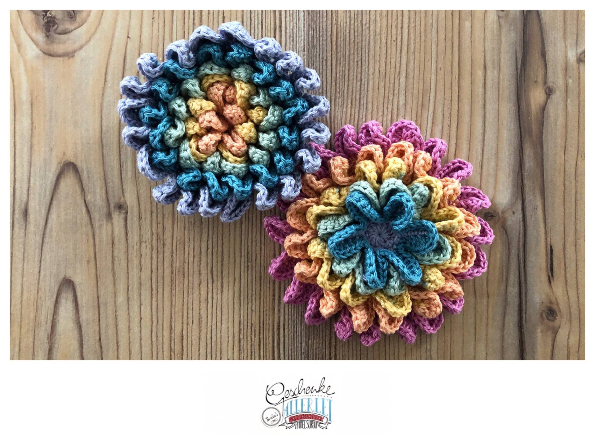 Gehäkelte Muttermund-Blume in Sanften Regenbogen-Farben - Geburtsvorbereitung Arbeitsmittel Für Die Schwangerschaft, Hebammen Und Doulas Gehäkelte Muttermund-Blume in Sanften Regenbogen-Farben - Geburtsvorbereitung Arbeitsmittel Für Die Schwangerschaft, Hebammen Und Doulas von TunellasGeschenke