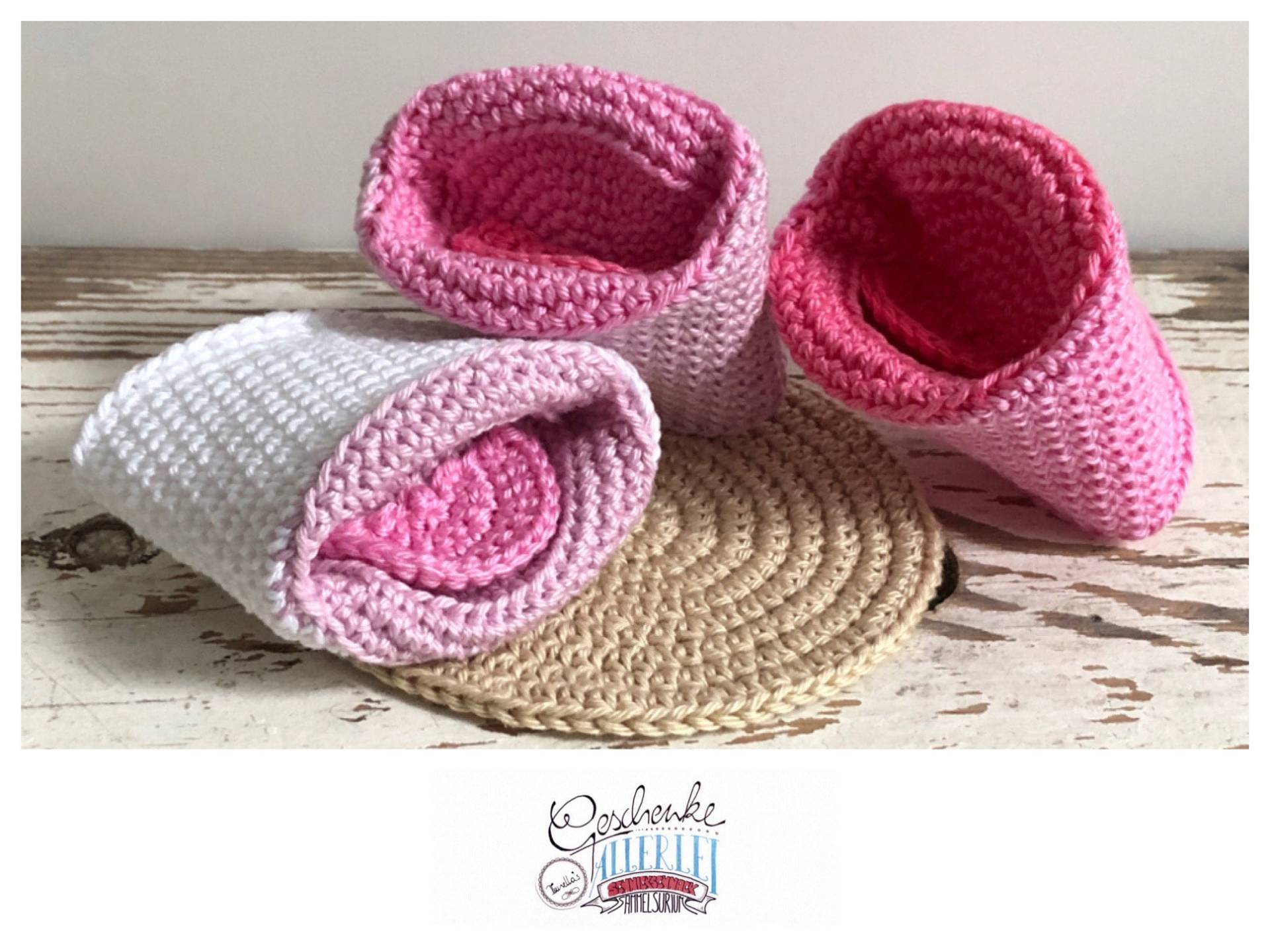 Gehäkeltes Baby-Mund-Modell Für Hebammen - Lehrmittel Pink-Töne Lehrmodell Stillberatung Zur Demonstration Des Anlegens Zungenband Gehäkeltes Baby-Mund-Modell Für Hebammen - Lehrmittel Pink-Töne Lehrmodell Stillberatung Zur Demonstration Des Anlegens Zungenband von TunellasGeschenke