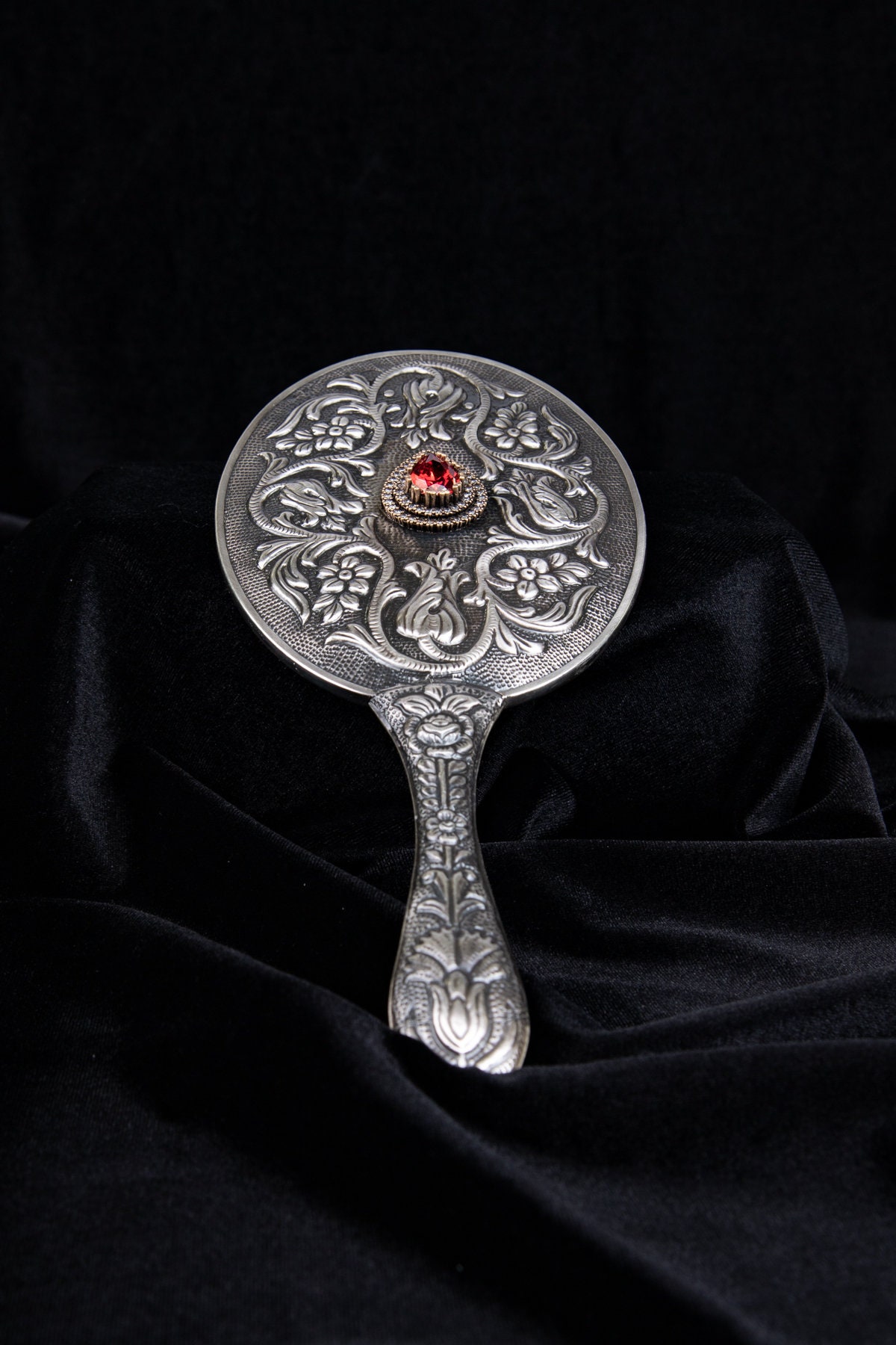925 Ayar Doğal Taşlı Klasik Özel Yapım El Aynası 925 Ayar Doğal Taşlı Klasik Özel Yapım El Aynası von TuranSilver