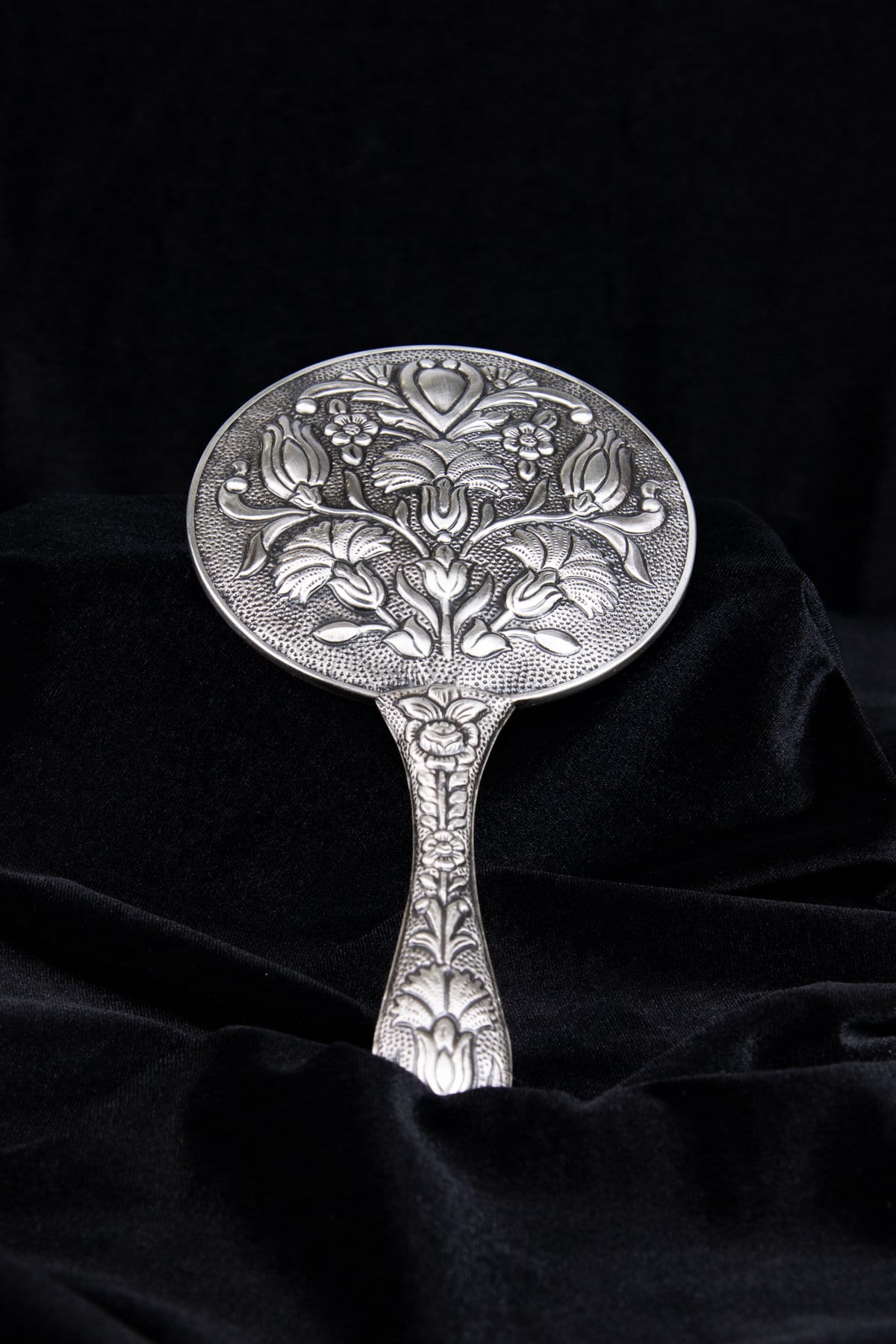 925 Ayar Gümüş Lotus Çiçeği Özel Tasarım El Aynası 925 Ayar Gümüş Lotus Çiçeği Özel Tasarım El Aynası von TuranSilver