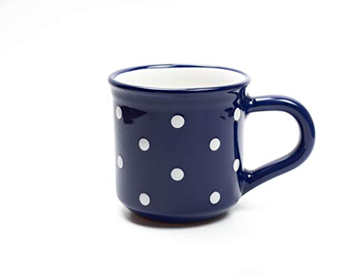UNGARNIKAT Keramik Becher 0,35 l Dunkelblau mit Weißen Punkten – Handgemachter Kaffeebecher aus Ton im Landhausstil – Spülmaschinenfest und Mikrowellengeeignet – Dicke Glasur – Made in EU – Unikat von UNGARNIKAT