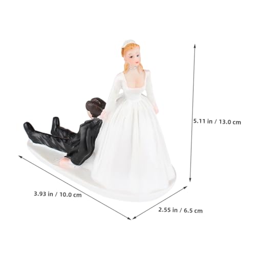 UPKOCH Lustiger Hochzeitstortenaufsatz Fliehender Bräutigam Figur Resin Hochzeitsdeko Kleiner Brautpaar Cake Decor für Wohnzimmer und Hochzeitssaal UPKOCH Lustiger Hochzeitstortenaufsatz Fliehender Bräutigam Figur Resin Hochzeitsdeko Kleiner Brautpaar Cake Decor für Wohnzimmer und Hochzeitssaal von UPKOCH
