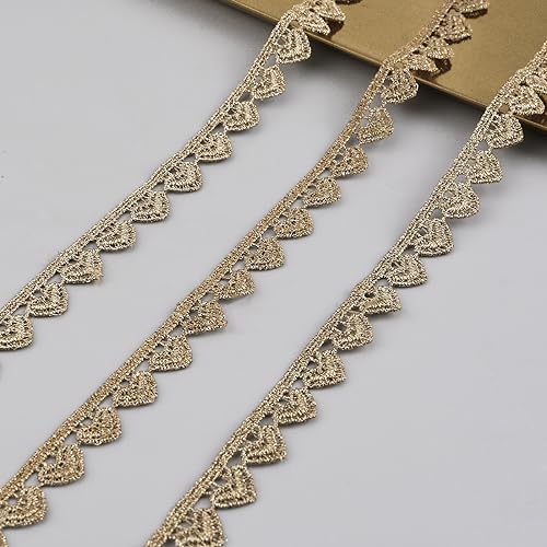 URROMA Goldfarbene Herz-Spitzenborte, 4,5 m, Goldspitze, Goldstickerei, Spitzenband zum Nähen, metallisches Handwerk, Stoffbesatz URROMA Goldfarbene Herz-Spitzenborte, 4,5 m, Goldspitze, Goldstickerei, Spitzenband zum Nähen, metallisches Handwerk, Stoffbesatz von URROMA