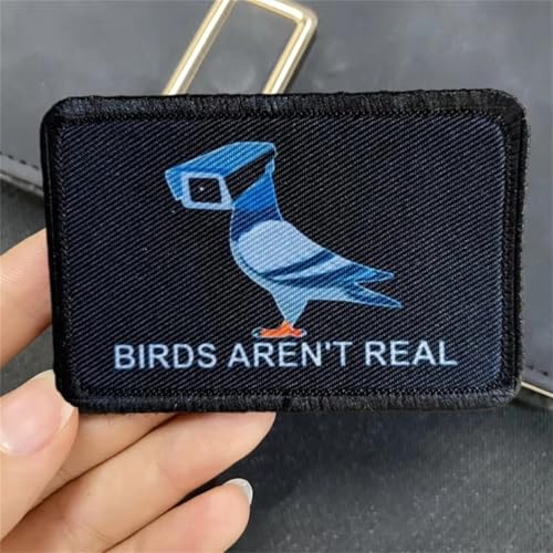 Birds Are 't Real Morale Badge Humor Joke Hook and Loop Patches Military Tactical Printing Sticker for Clothing, Jackets, Jeans, Hats, Helme Birds Are 't Real Morale Badge Humor Joke Hook and Loop Patches Military Tactical Printing Sticker for Clothing, Jackets, Jeans, Hats, Helme von Uixxducc
