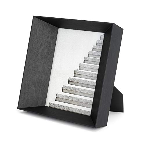 Umbra Lookout Bilderrahmen 13x18 cm aus Holz zum Aufstellen und Hängen, Tischbilderrahmen, Wandbilderrahmen für Hochformat und Querformat, Schwarz, 5X7 Umbra Lookout Bilderrahmen 13x18 cm aus Holz zum Aufstellen und Hängen, Tischbilderrahmen, Wandbilderrahmen für Hochformat und Querformat, Schwarz, 5X7 von Umbra