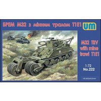 M32 tank recovery vehicle with mine traw von Unimodels