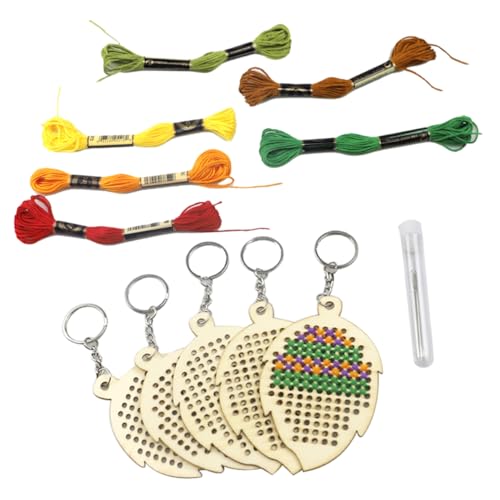 Uonlytech 5 Stück Teiliges Holz Schlüsselanhänger Set Diy Kreuzstich Baumblatt Lesezeichen Handgemacht Bastelaccessoires für Dekoration und Zufällige Farbe Uonlytech 5 Stück Teiliges Holz Schlüsselanhänger Set Diy Kreuzstich Baumblatt Lesezeichen Handgemacht Bastelaccessoires für Dekoration und Zufällige Farbe von Uonlytech
