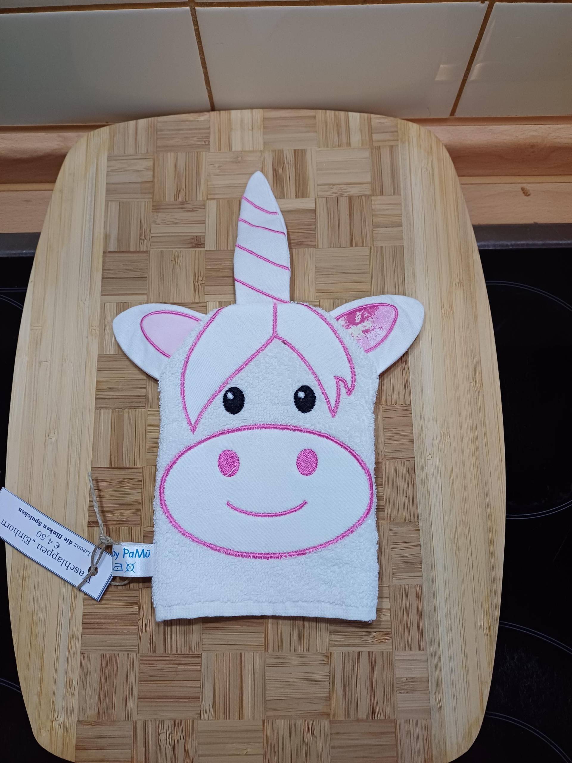 Kinder-Waschlappen Einhorn Bunt - Upcycling Unikat Handarbeit #173 Kinder-Waschlappen Einhorn Bunt - Upcycling Unikat Handarbeit #173 von UpcyclingbyPaMue