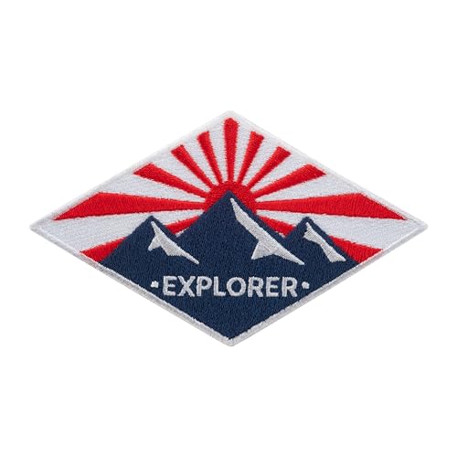 Urbanski Patch Mountain Explorer bei Sonnenaufgang zum Aufbügeln 6,6 x 11,1 cm | Aufnäher Applikation Bügelbild Urbanski Patch Mountain Explorer bei Sonnenaufgang zum Aufbügeln 6,6 x 11,1 cm | Aufnäher Applikation Bügelbild von Urbanski
