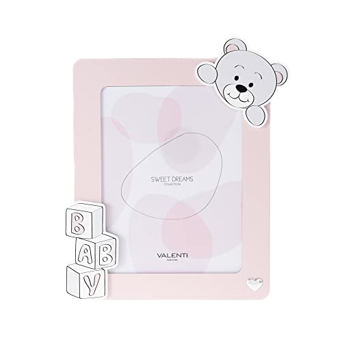 VALENTI & CO. - Rosa Fotorahmen aus Holz mit Bär, zum Aufhängen als Dekoration im Kinderzimmer, Geschenkidee für Neugeborene und Kinder - 18 x 24 cm VALENTI & CO. - Rosa Fotorahmen aus Holz mit Bär, zum Aufhängen als Dekoration im Kinderzimmer, Geschenkidee für Neugeborene und Kinder - 18 x 24 cm von VALENTI & CO.